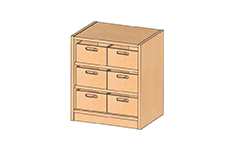 Schränke mit Massivholzkästen