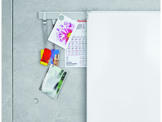 Wandschiene A media-line 737 mit einer Ebene