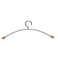 Kleiderbügel aus Metall mit Holzenden