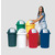 Kunststoff-Abfallbehälter mit Einwurfklappe