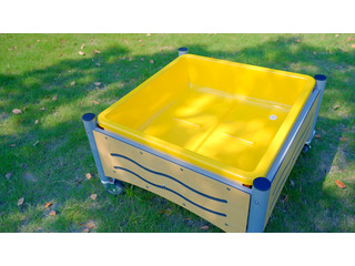 Mobiler Matschtisch, quadratisch
