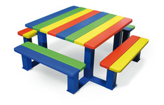 Garten und Spielplatz