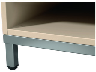 Metallrahmen mit 4 Kantfüßen