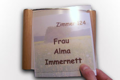 Türschilder Material Holz farbig lackiert