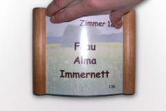 Türschilder Material Holz farbig lackiert