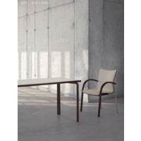 Vierfußtisch Modell 2070