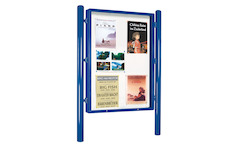 freistehende Schaukästen